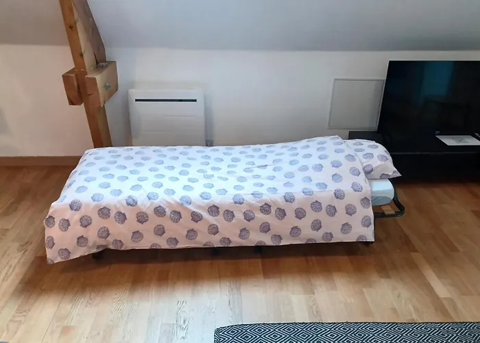 A 5 Min Du Parc Asterix Plailly